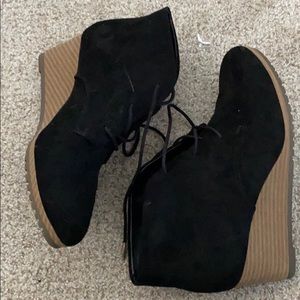 Black Wedge Boots